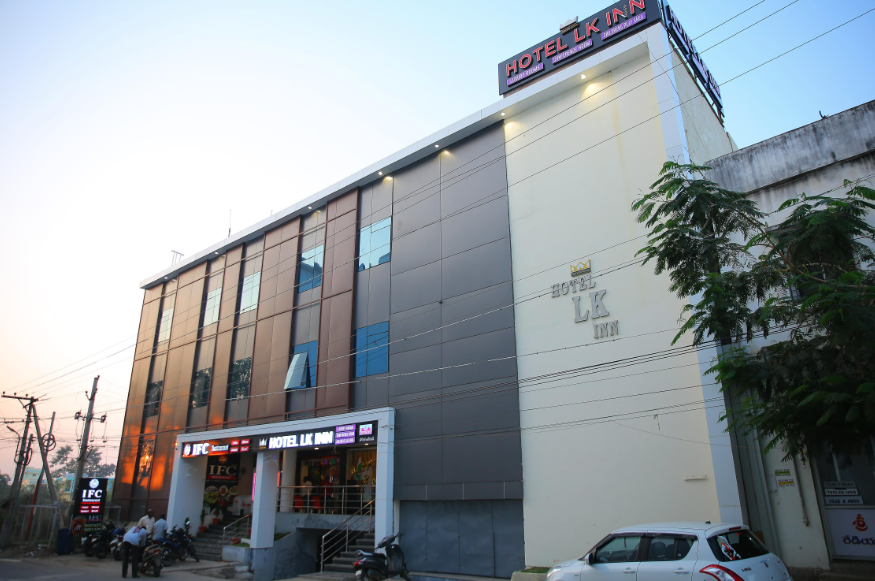  HOTEL LK INN