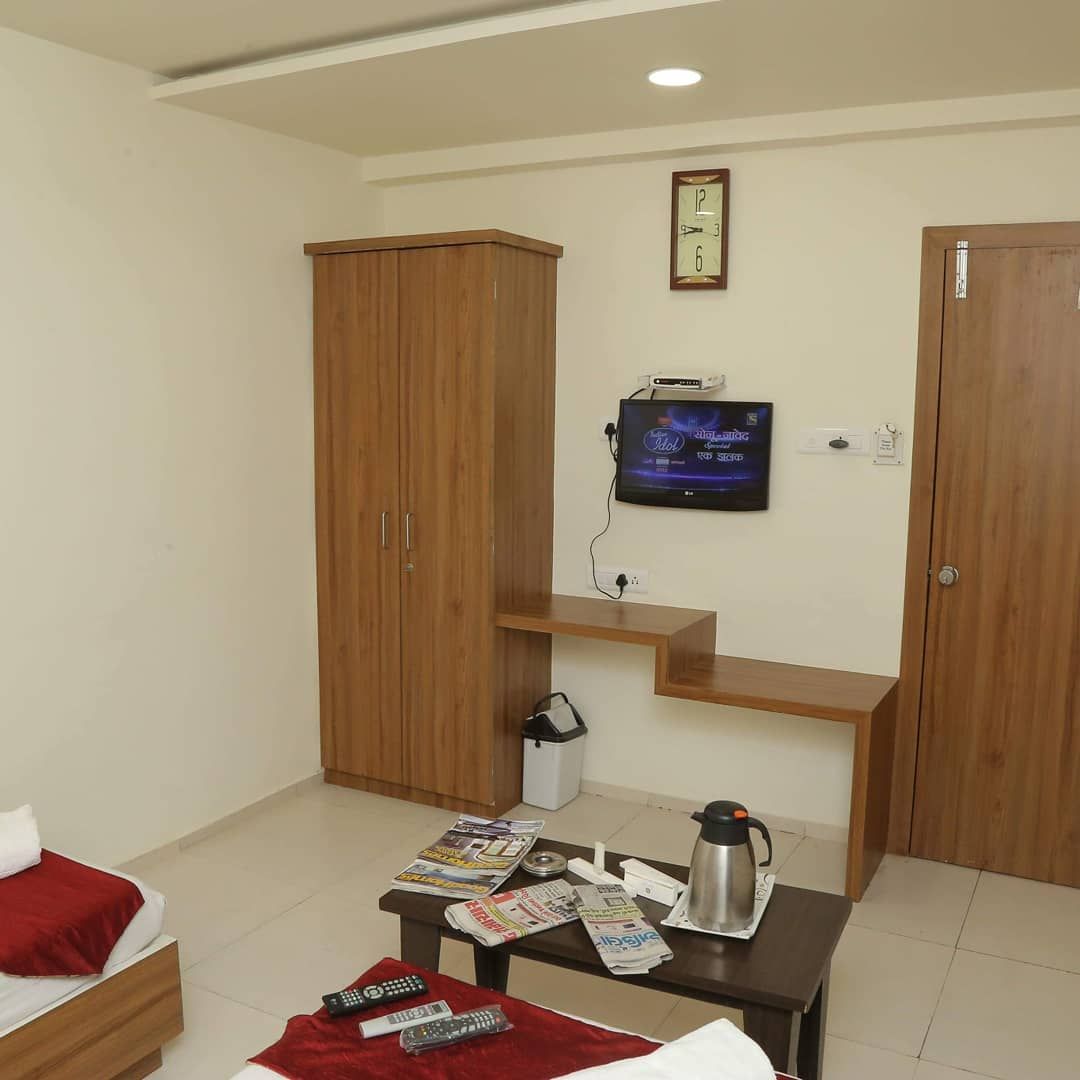 Hotel Park View Rajkot Superior Room 18