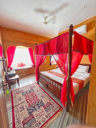 Hotel Royal Heritage Jaisalmer Deluxe Room 3