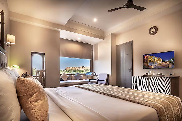 Executive Room - Fort View
