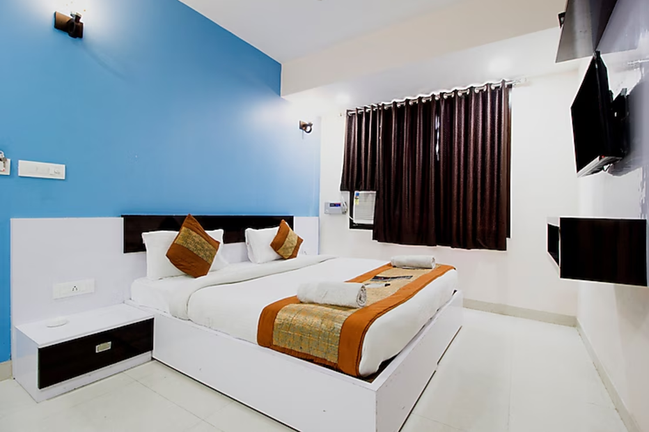 Superior Room With Airport View