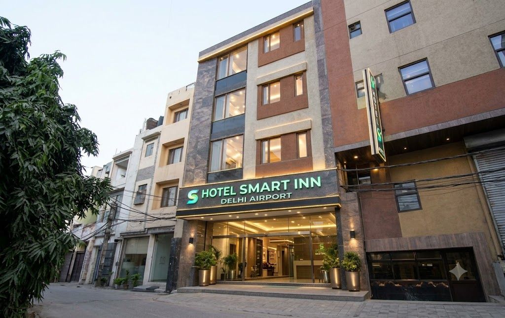 Main Image