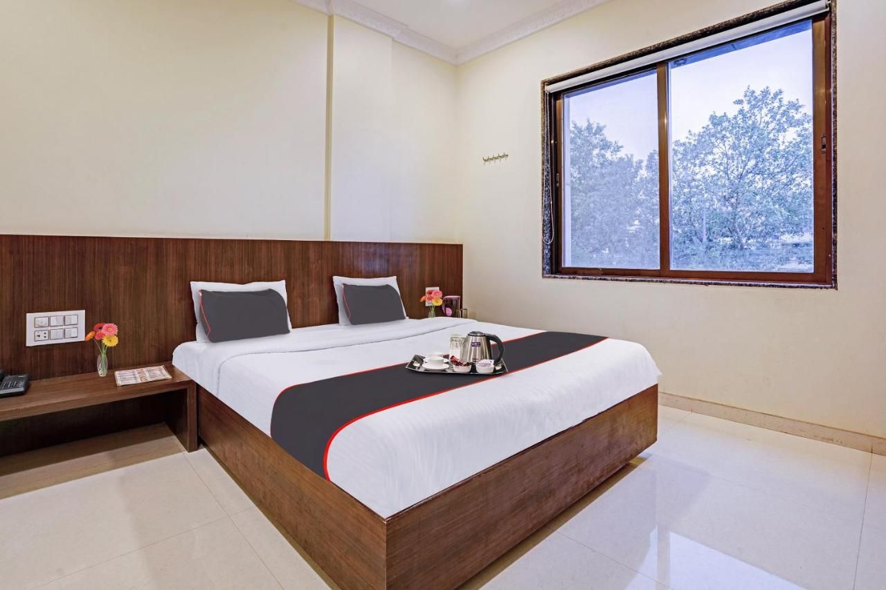 Deluxe Double Bed Ac