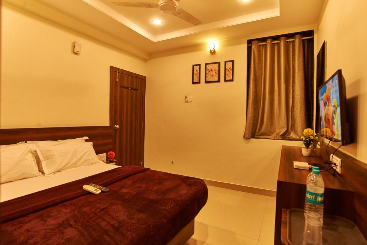 Hotel Disha Palace Standard Double Bed Non AC