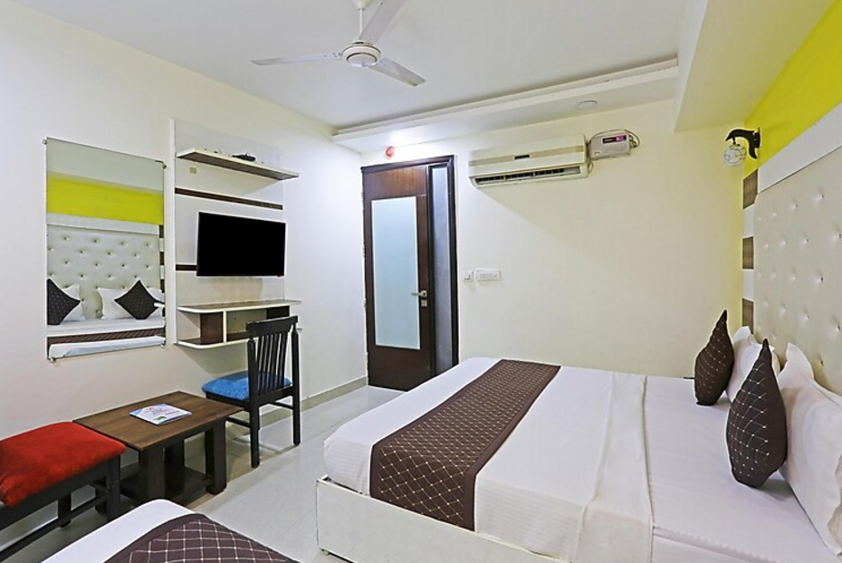 Deluxe Room with Balcony