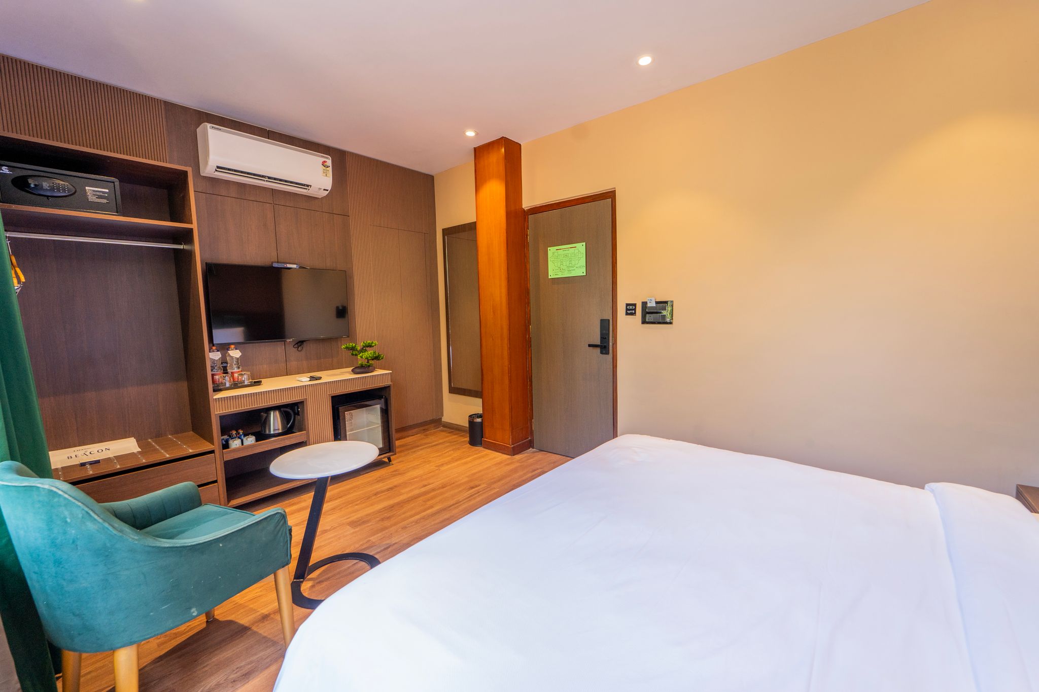 Orient Beacon Resort,Panchgani Superior Room 2