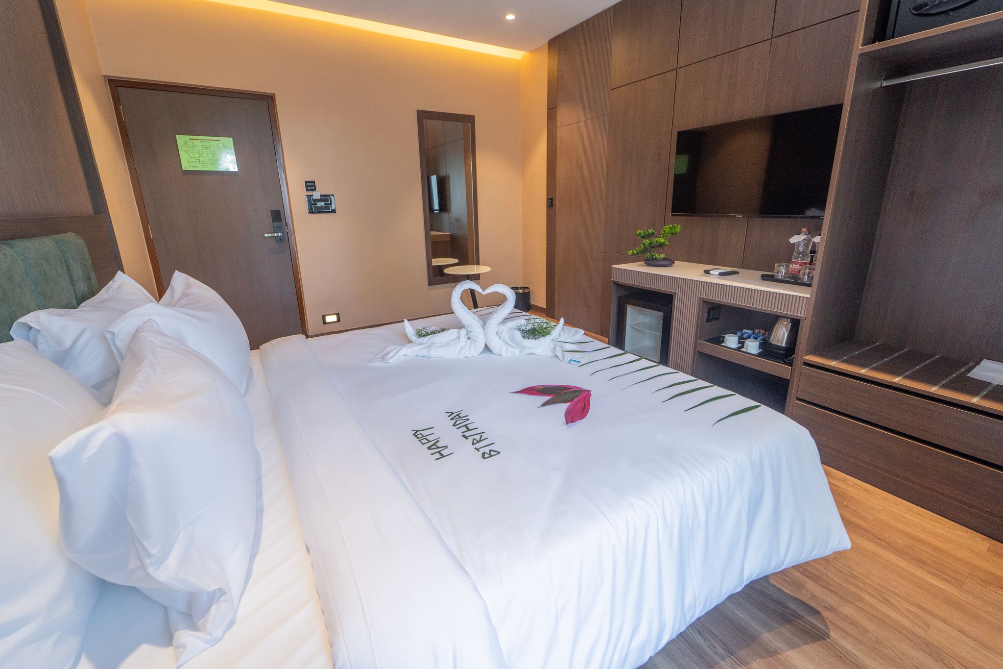 Orient Beacon Resort,Panchgani Superior Room 7