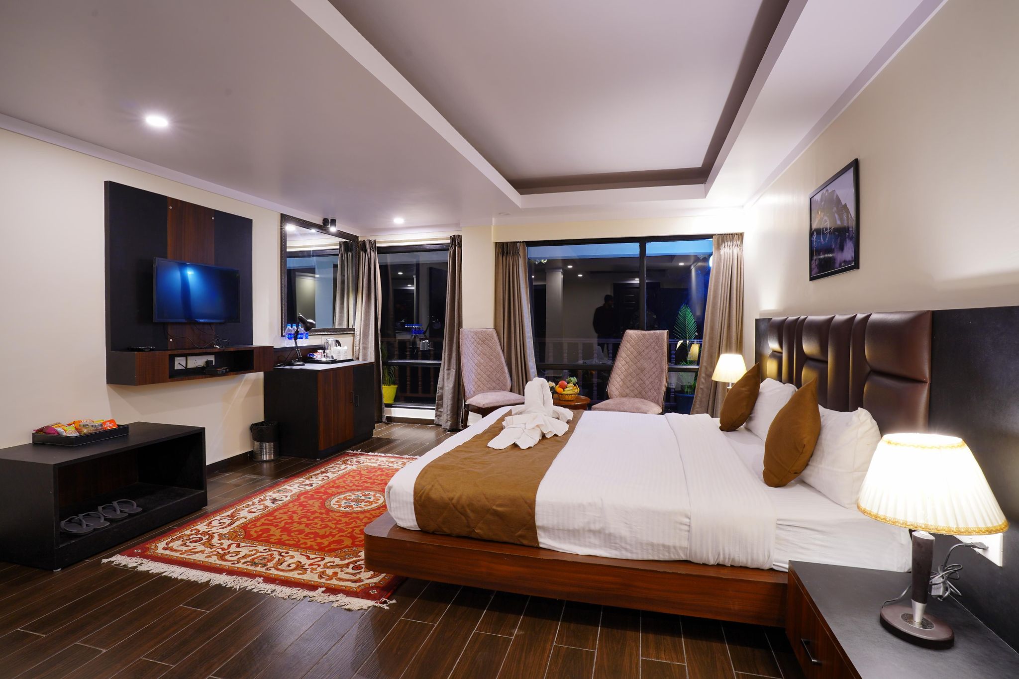 Mazarine Hotels and Resorts Deluxe Room 2