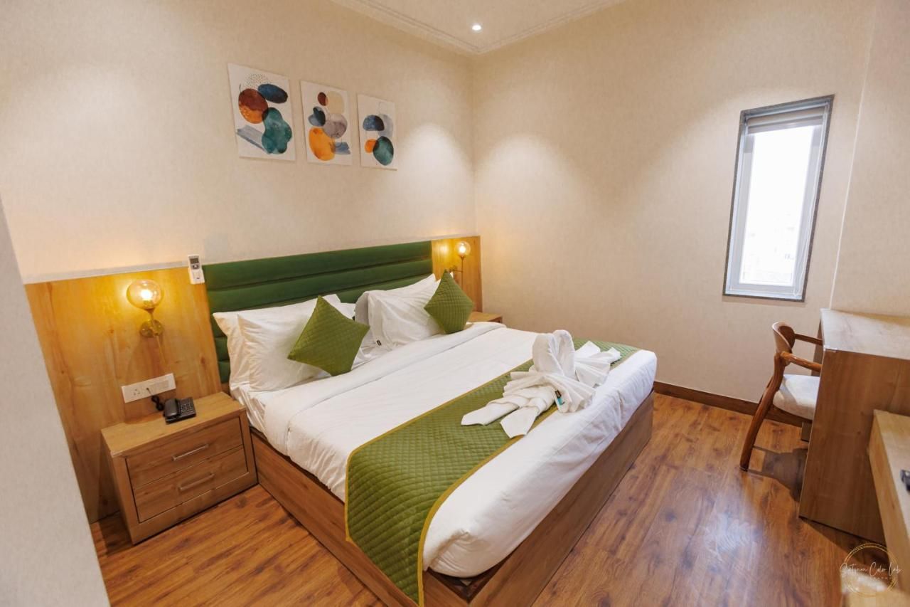 Mannat residency by iO Hotels Deluxe Room