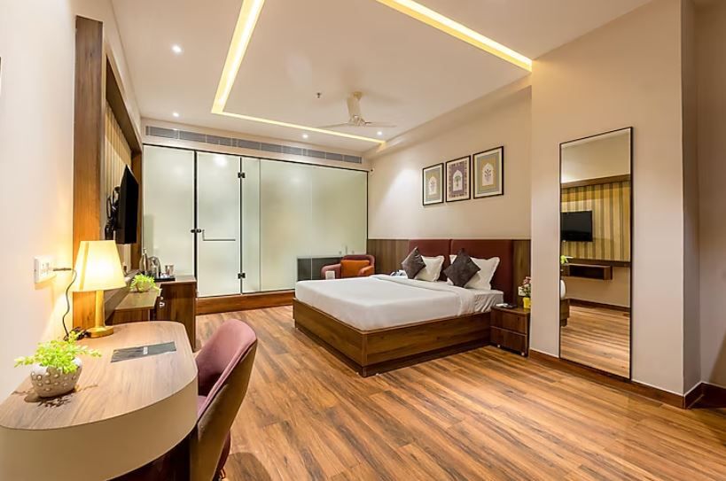 Premium Suite with Bathtub