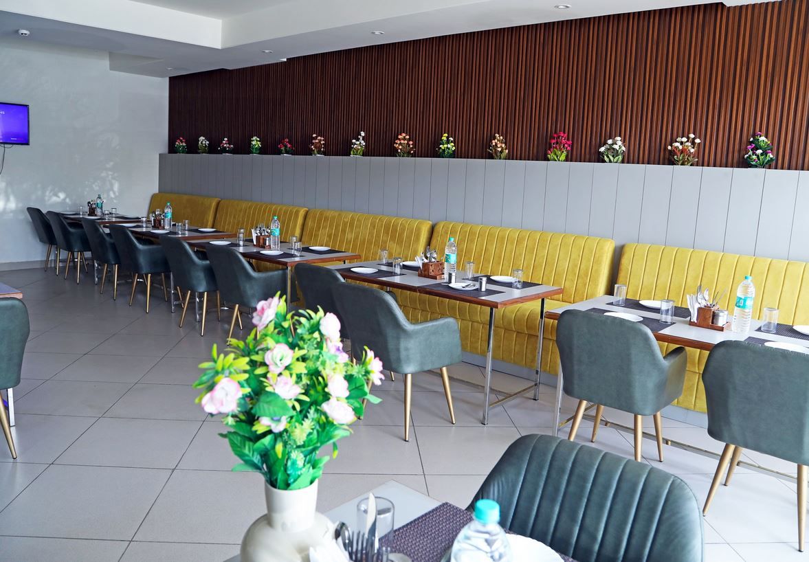 Food & Dining