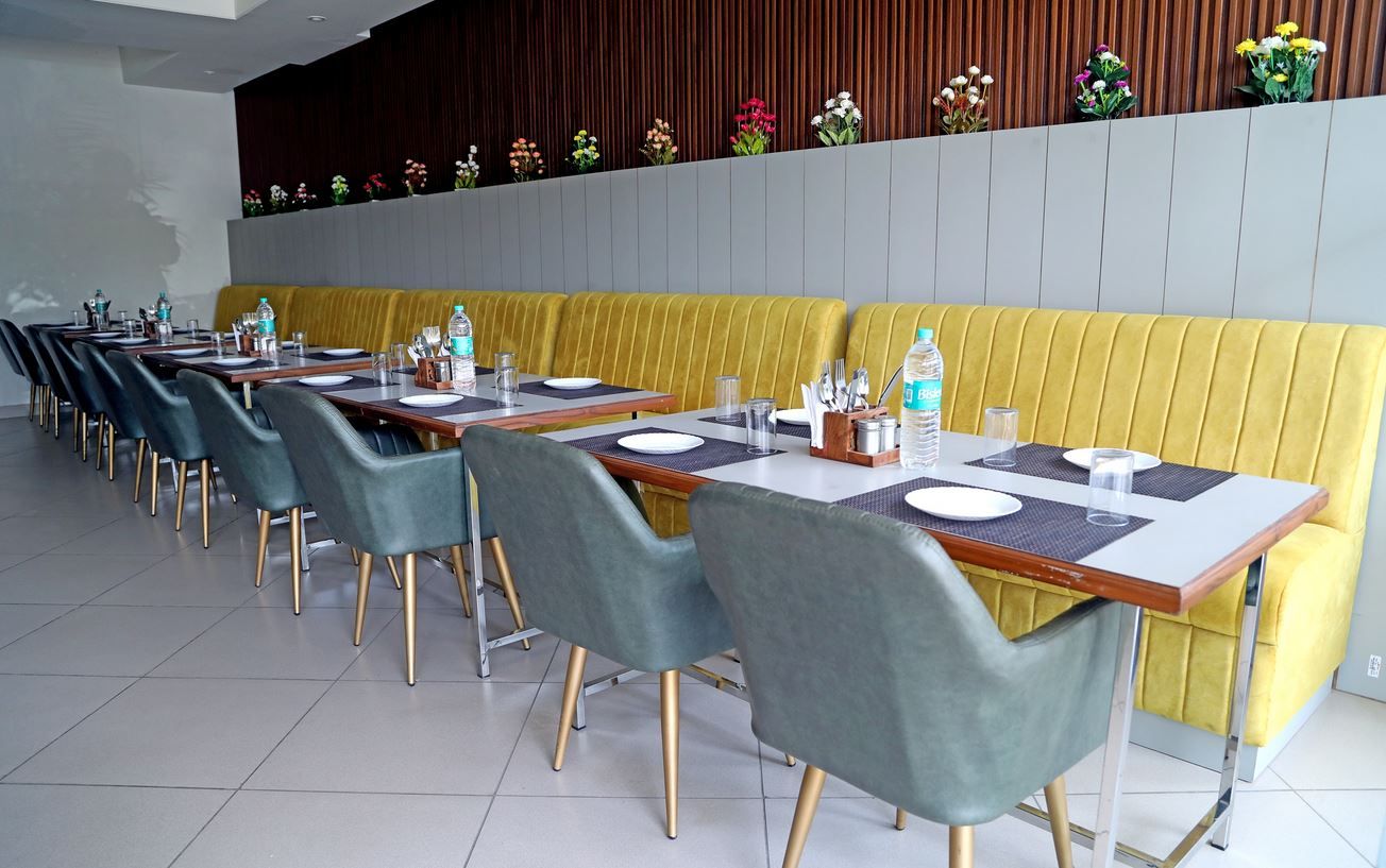 Food & Dining