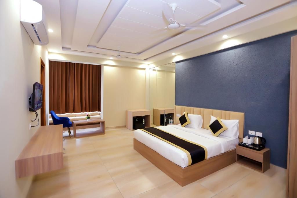 Hotel Nirvana Inn Standard Room With Welcome Kit