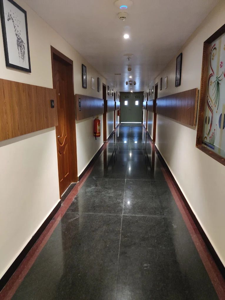 HOTEL CHANDANA SQUARE