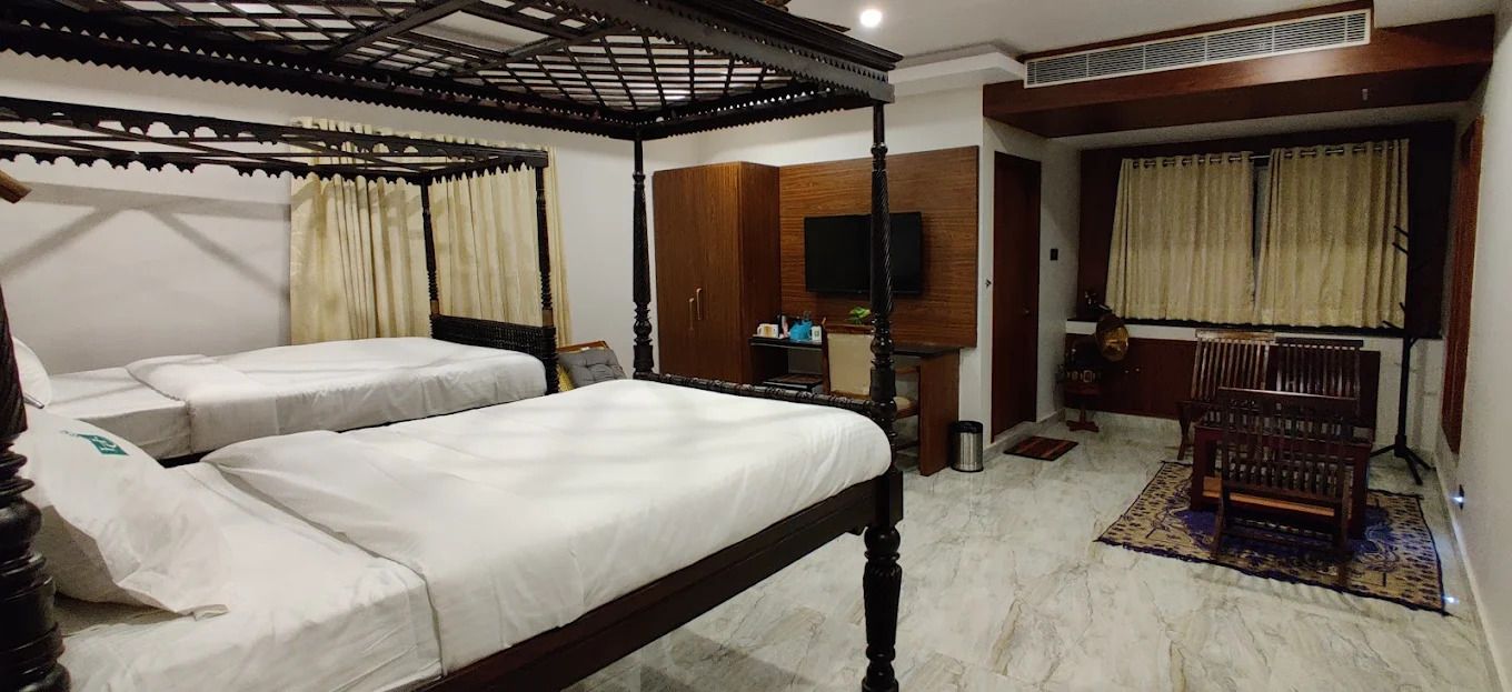 HERITAGE ROOMS