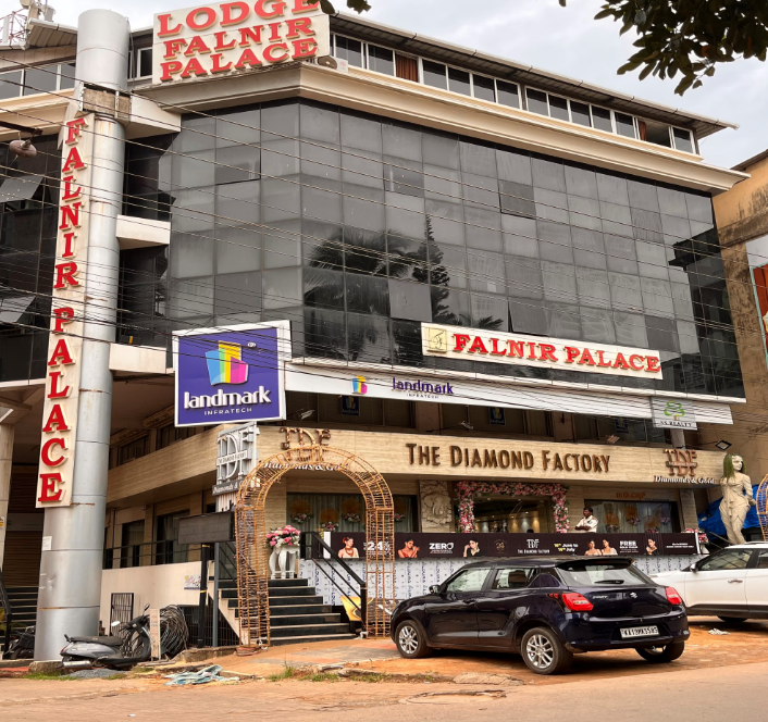 FALNIR PALACE