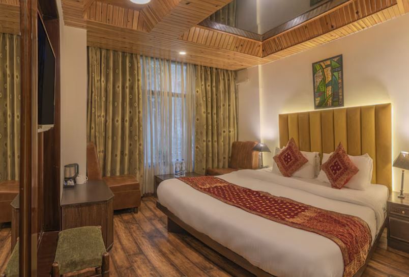  Hotel Eve Deluxe Room 2