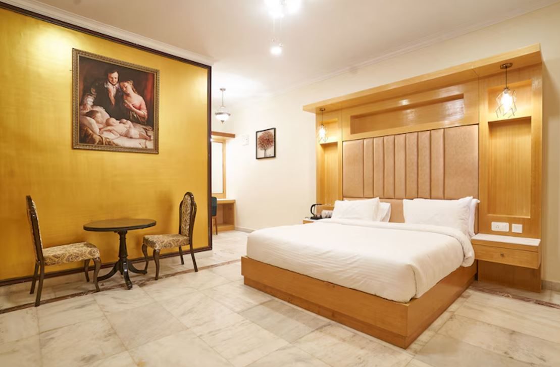 Temple Street Suite with 1 Bedroom and 1 Living room