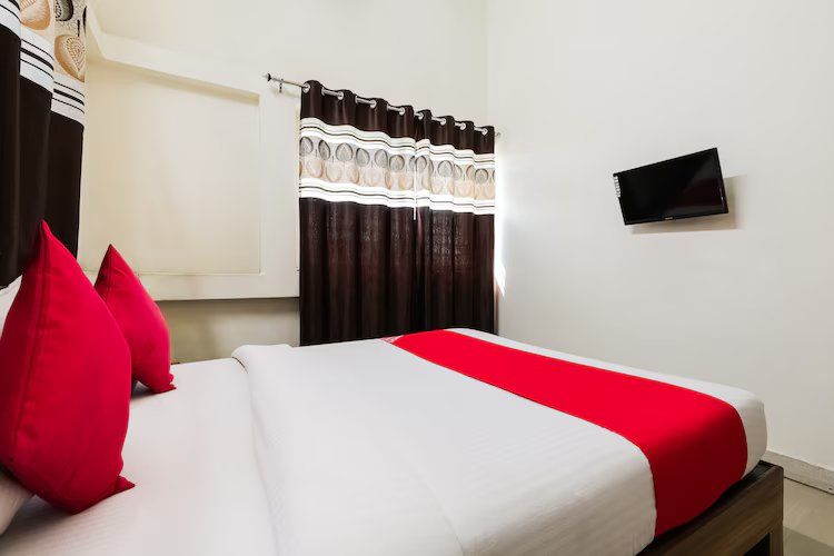 Hotel Relax Inn Delux AC Room 2