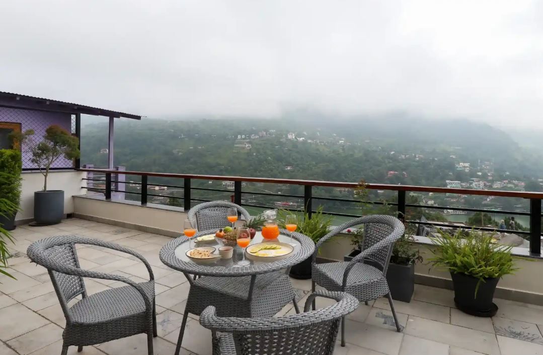 Elivaas Signature  3 BHK with Terrace Near Lake View| Antarmann Casa Mirage