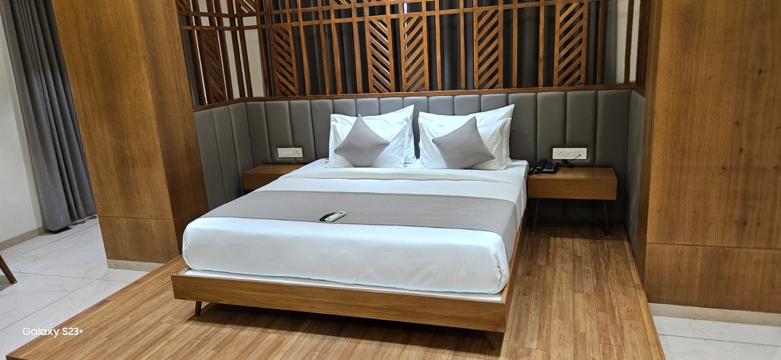 FAMILY FOUR BED ROOM