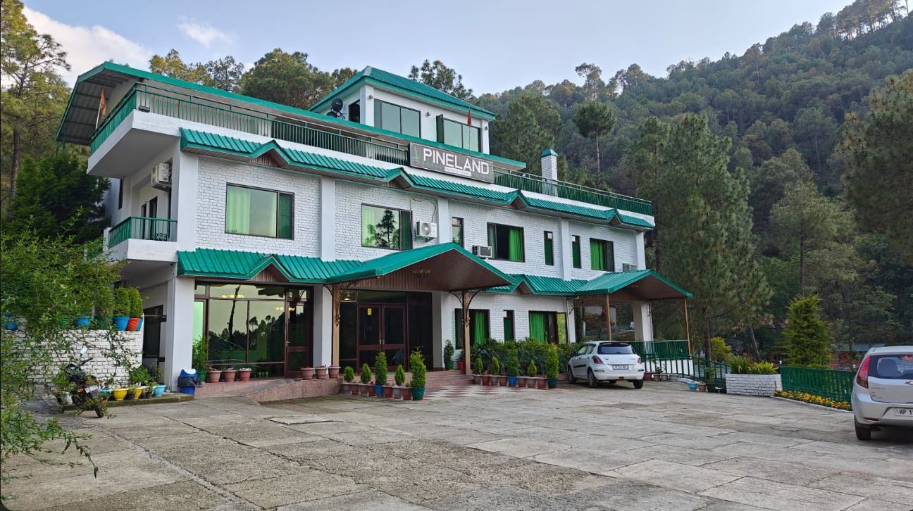 Pineland Resort & Chalets Kasauli