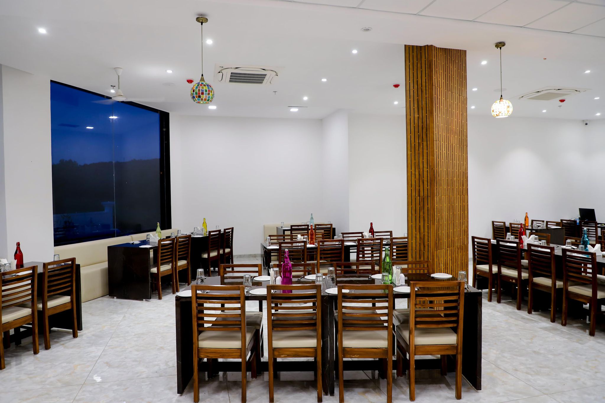 Food & Dining