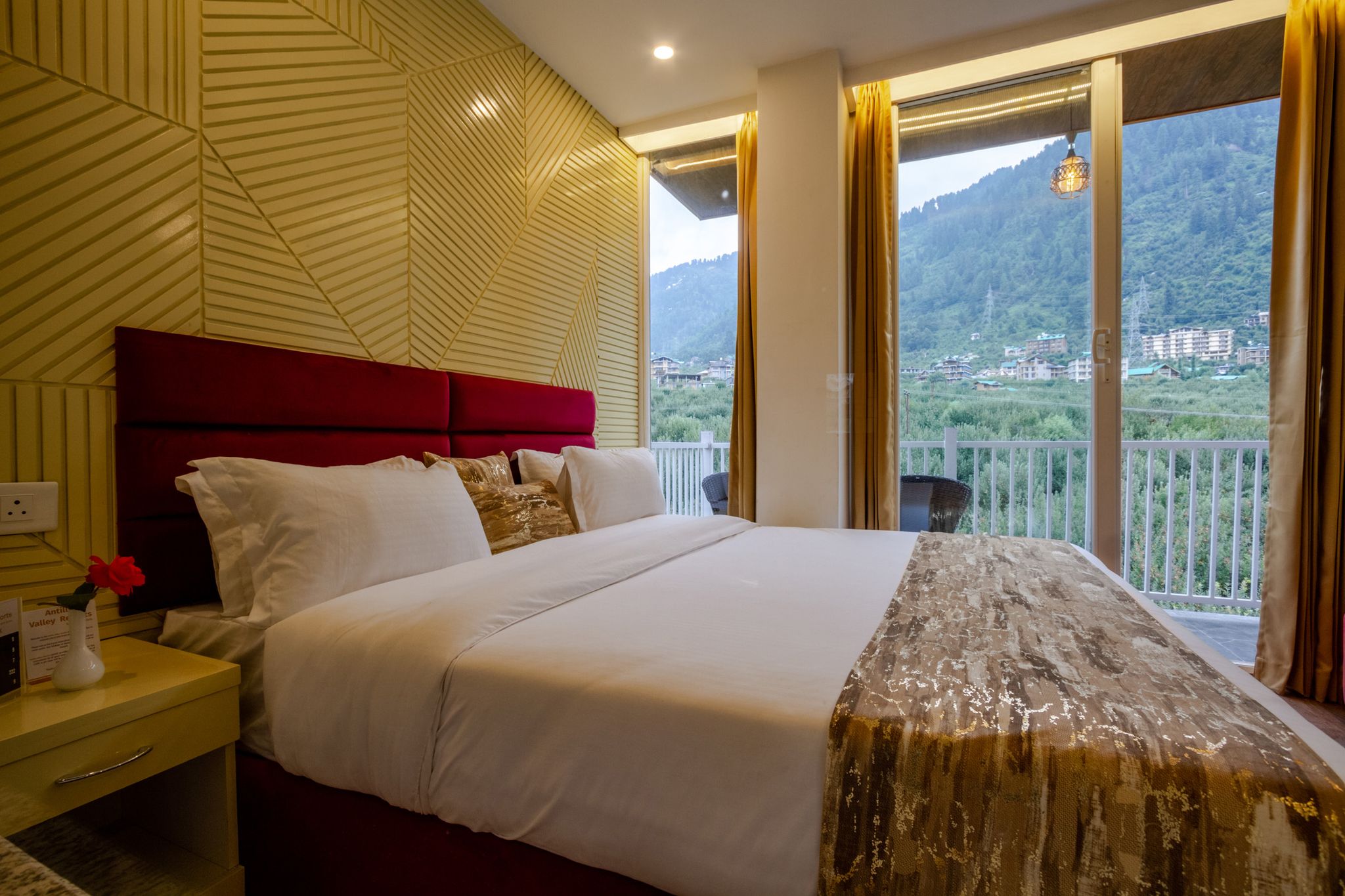 Mountain View Premium Room