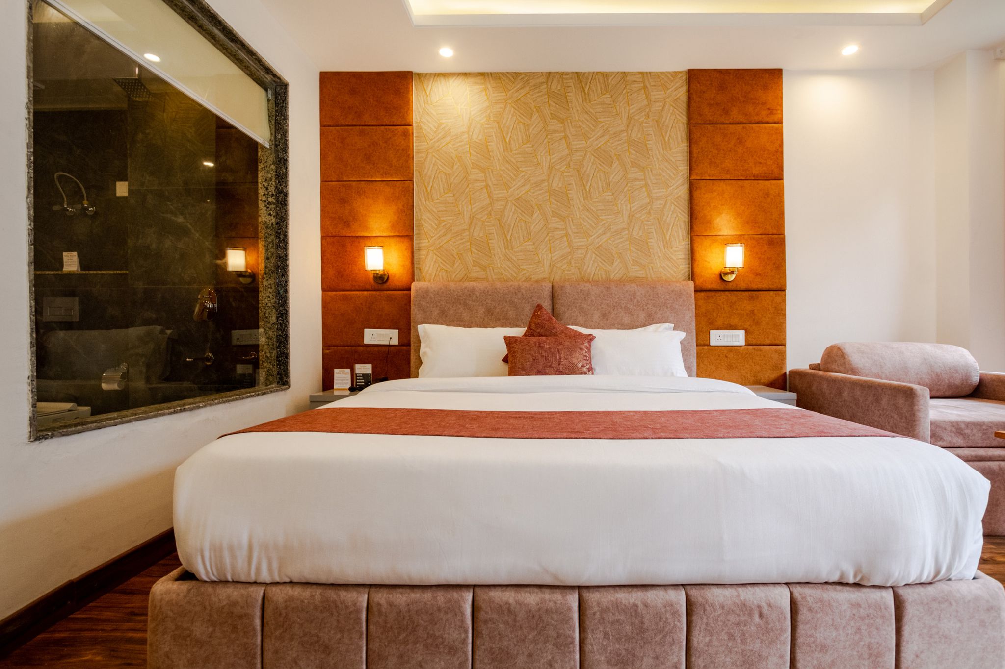 Valley View Luxury Room