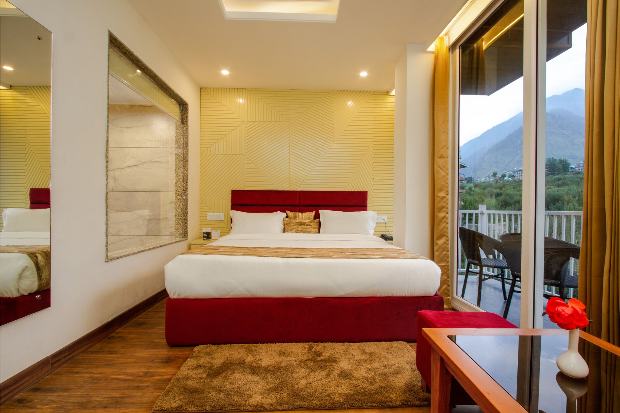 Mountain View Premium Room
