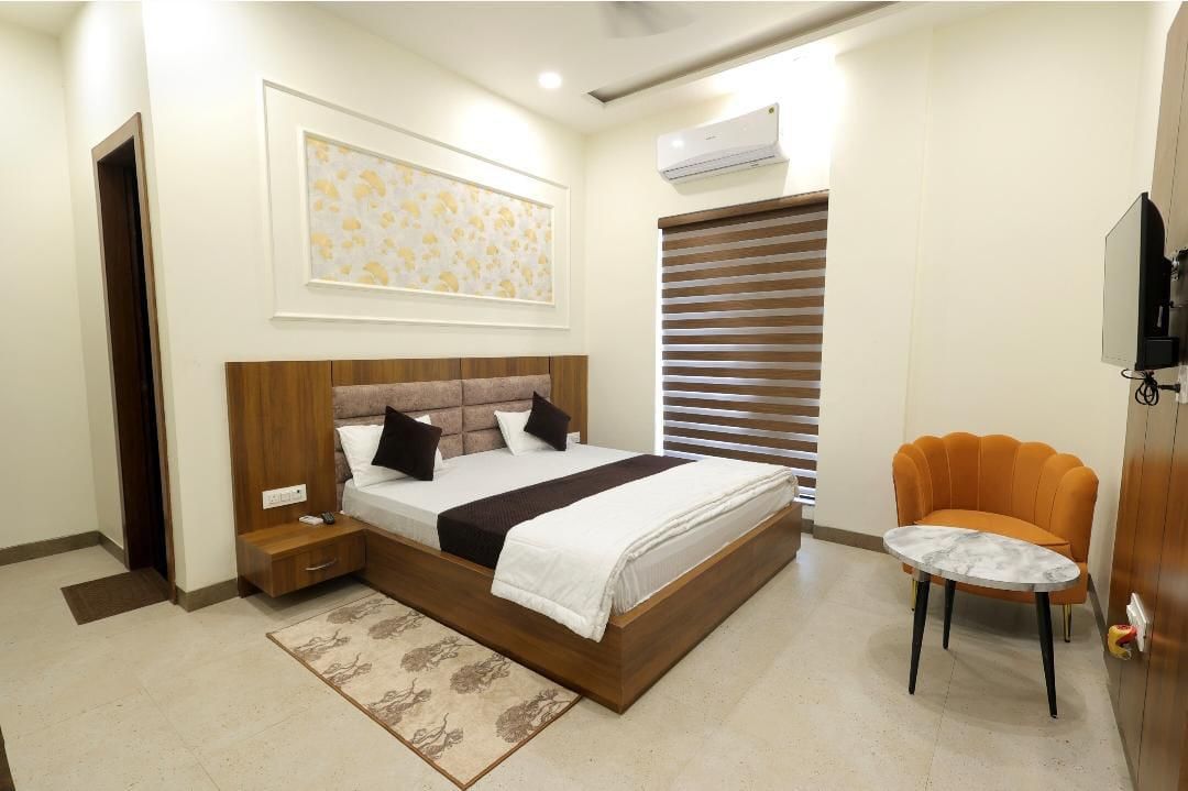 Hotel Shrinath Palace Standard Room