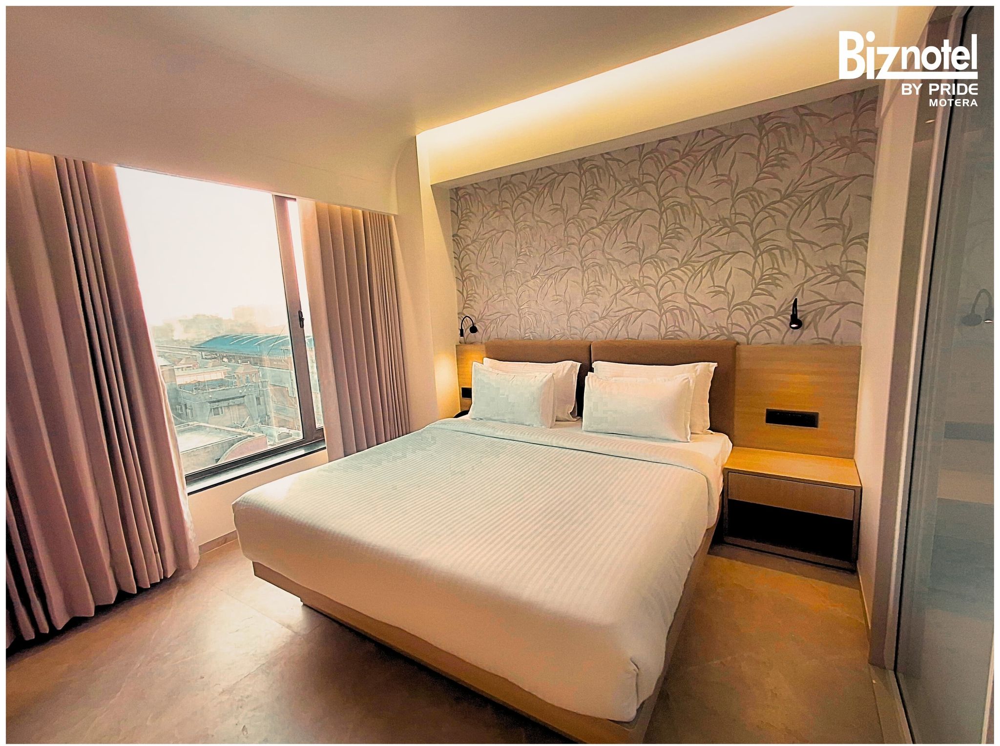 Biznotel by Pride Motera Deluxe King