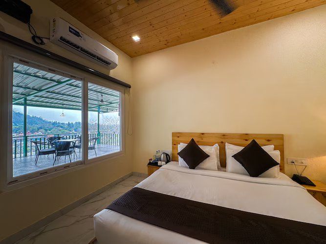 Premium Room with River View Balcony