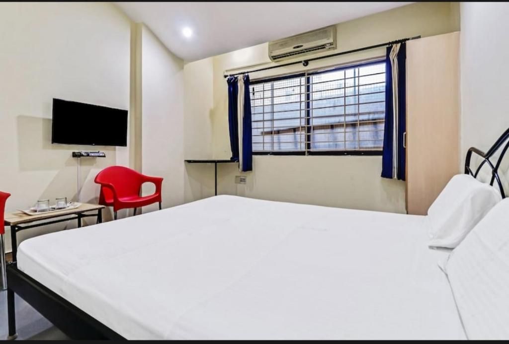 Shanti Comforts, Davangere Deluxe Non AC room 5
