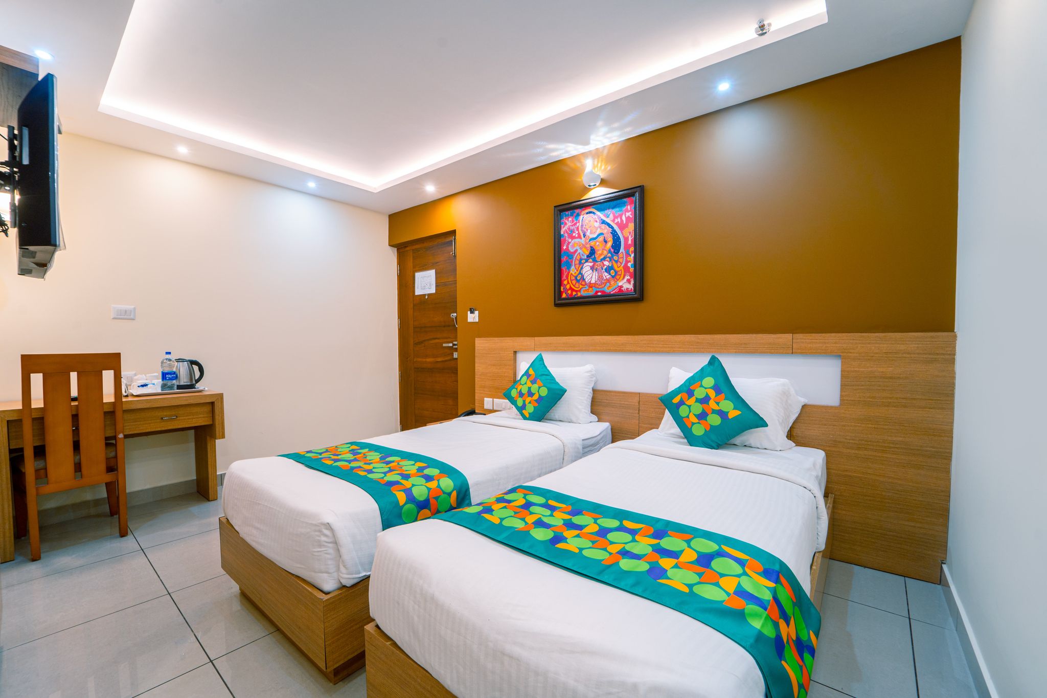 Treebo Sree Varshavilas Regency	 Standard Room 9