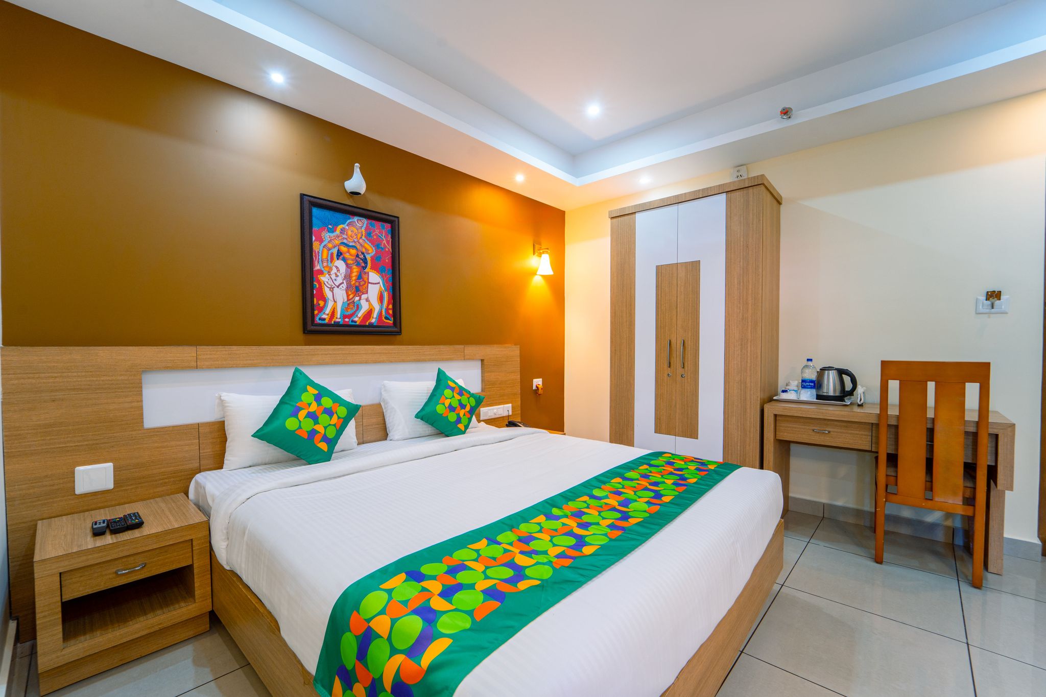 Treebo Sree Varshavilas Regency, 500 Mtrs From Guruvayoor Temple Deluxe Room