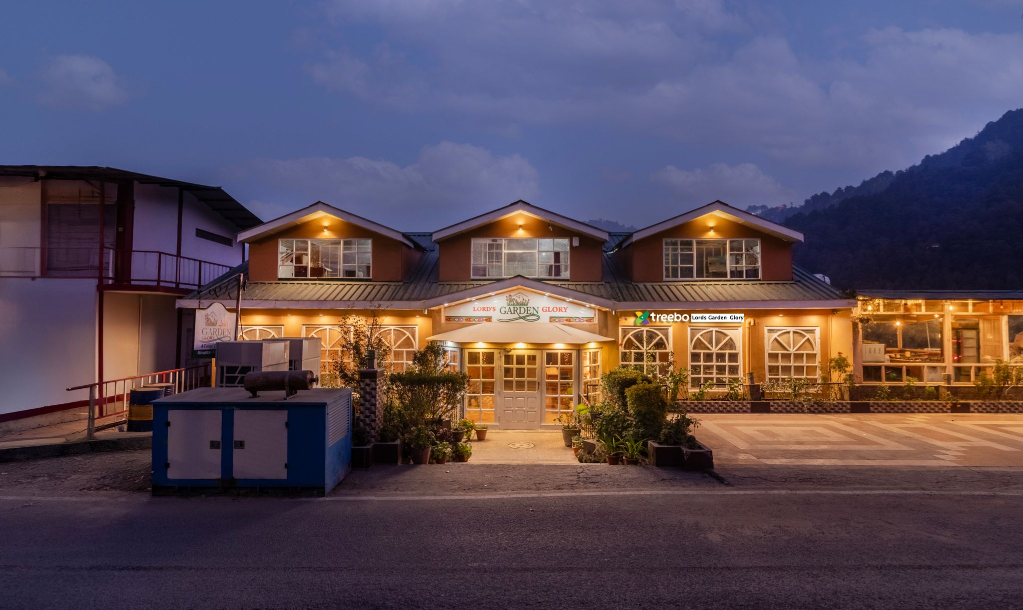 Treebo Lords Garden Glory With Valley View