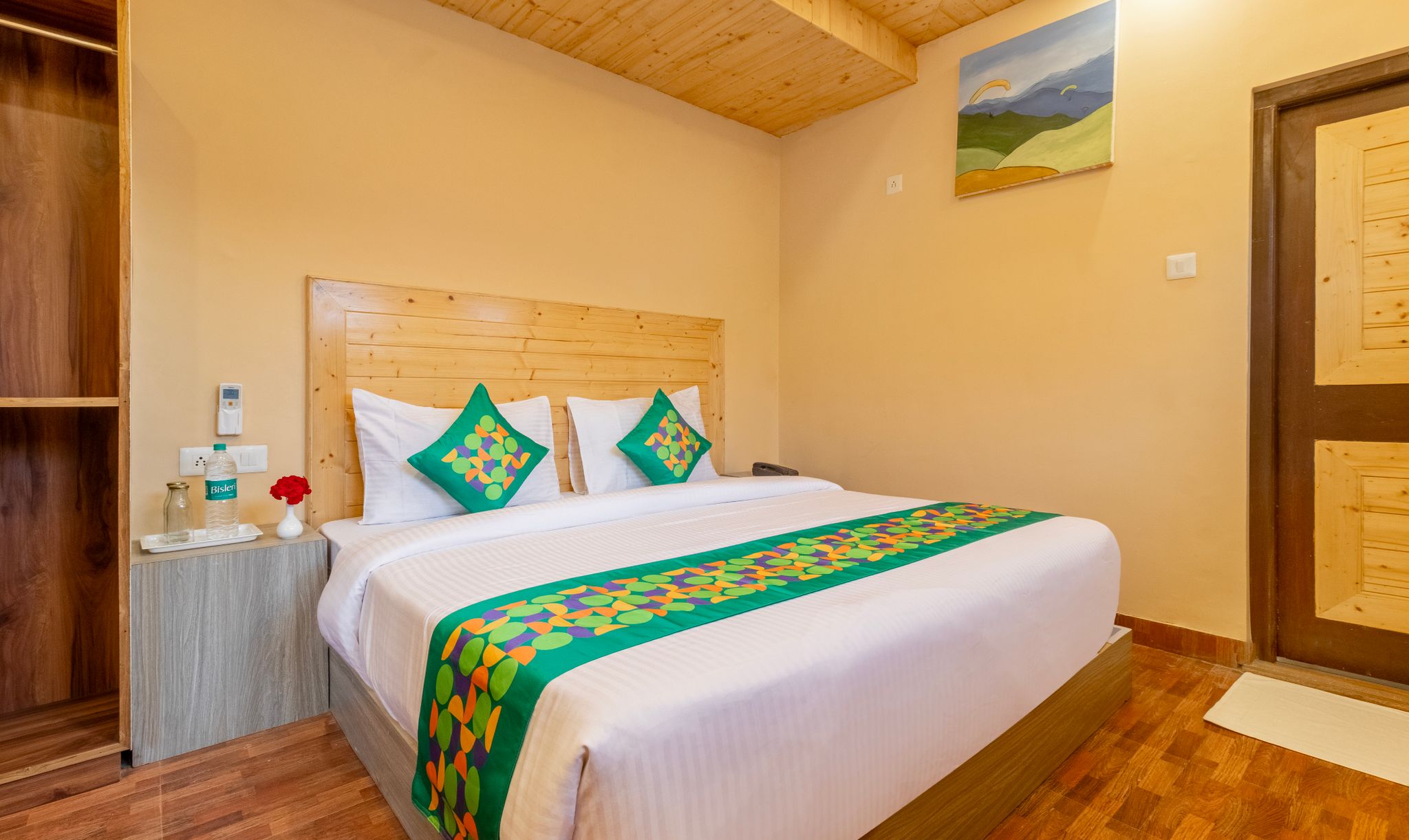 Treebo Lords Garden Glory With Valley View Economy Room 3