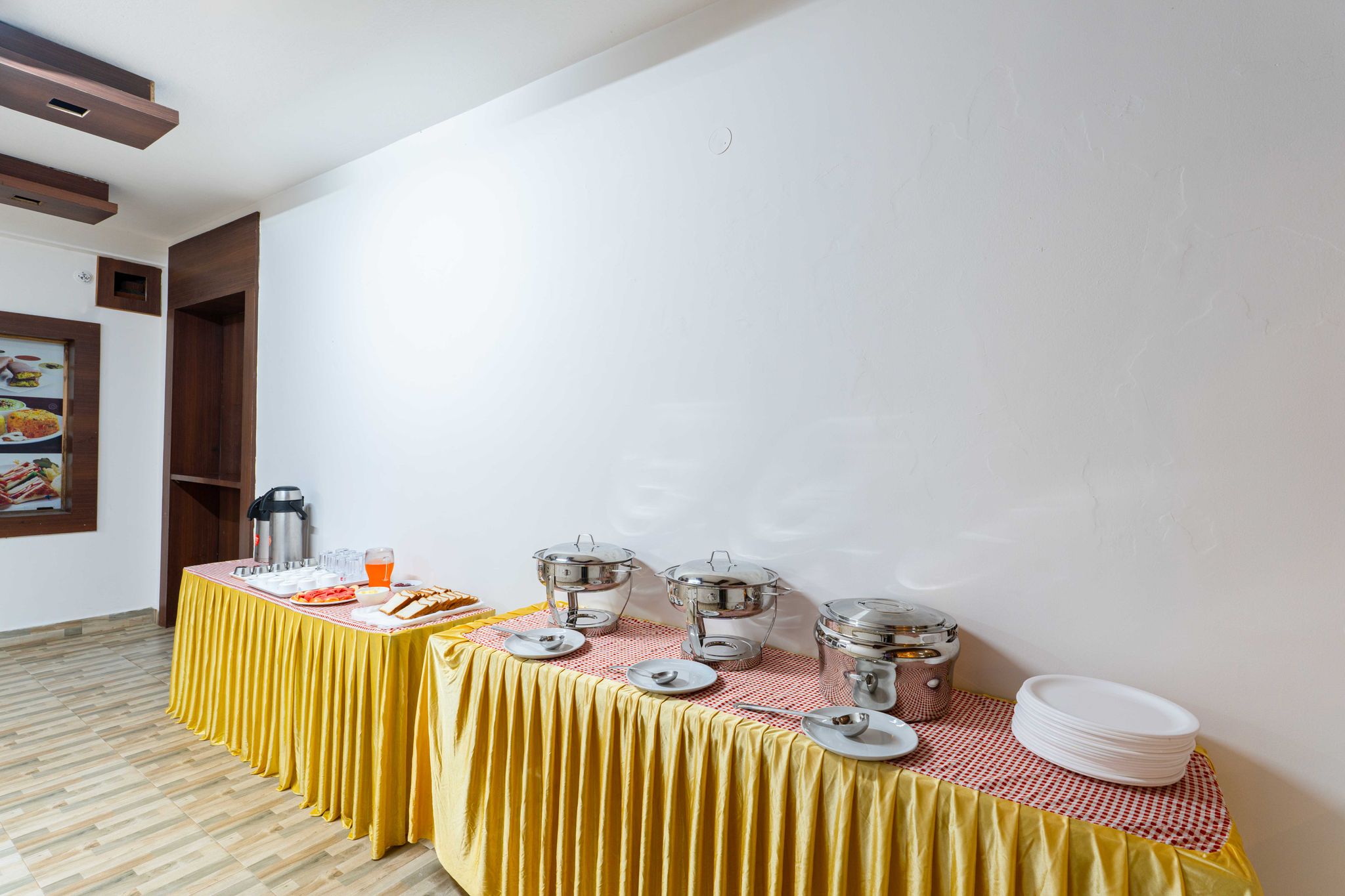 Food & Dining
