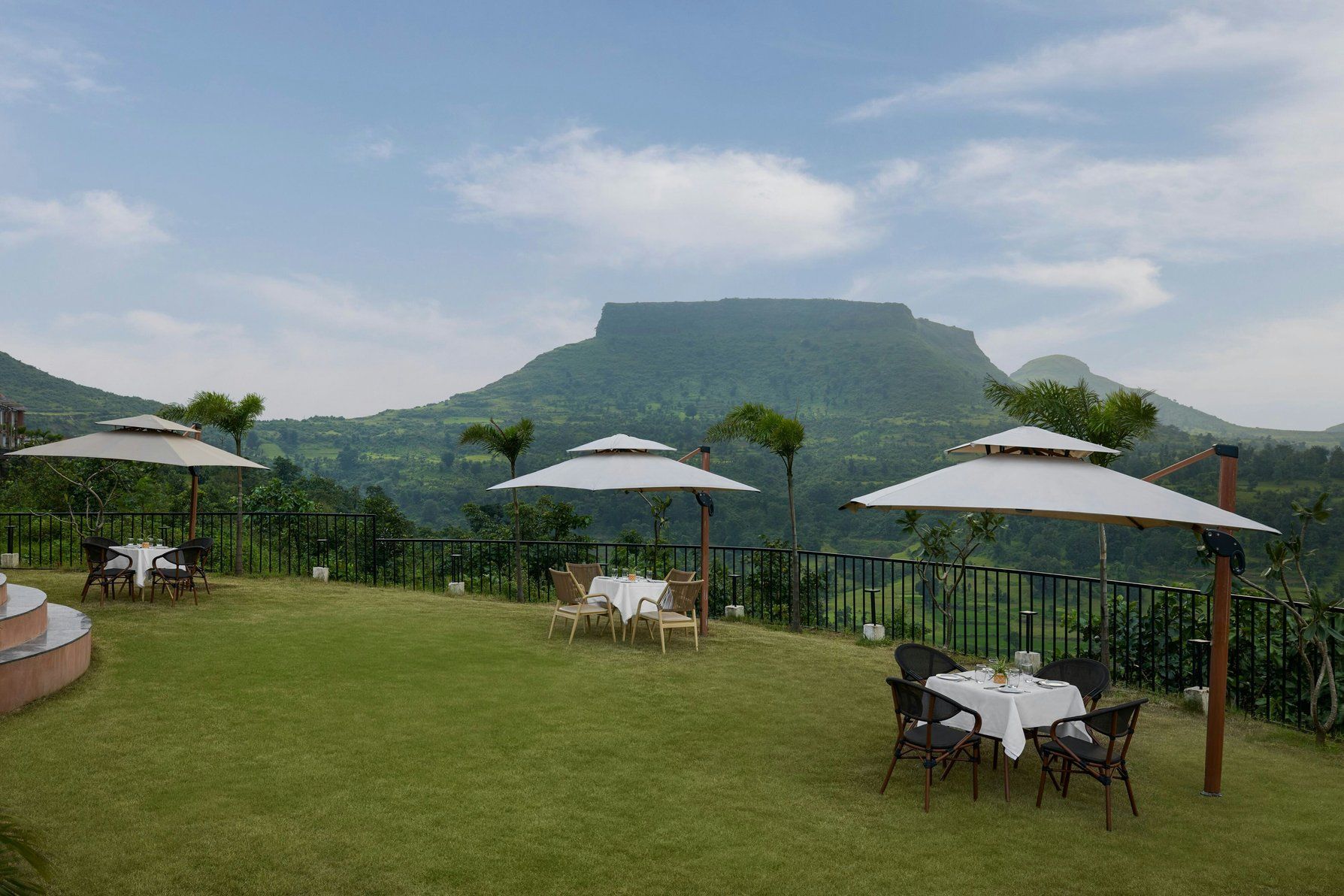 Outdoor Seating Area - Mountain View