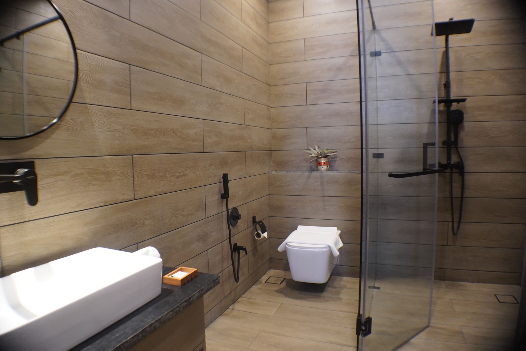Winter Green Premium Room