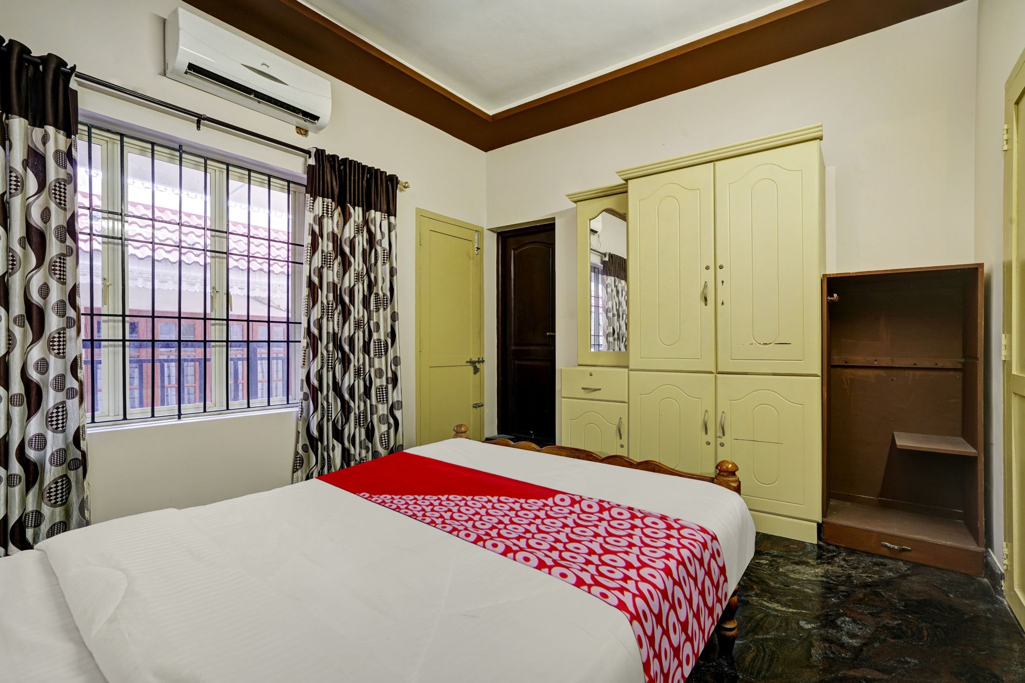 Hotel O Chembumukku Kakkanad Classic 8