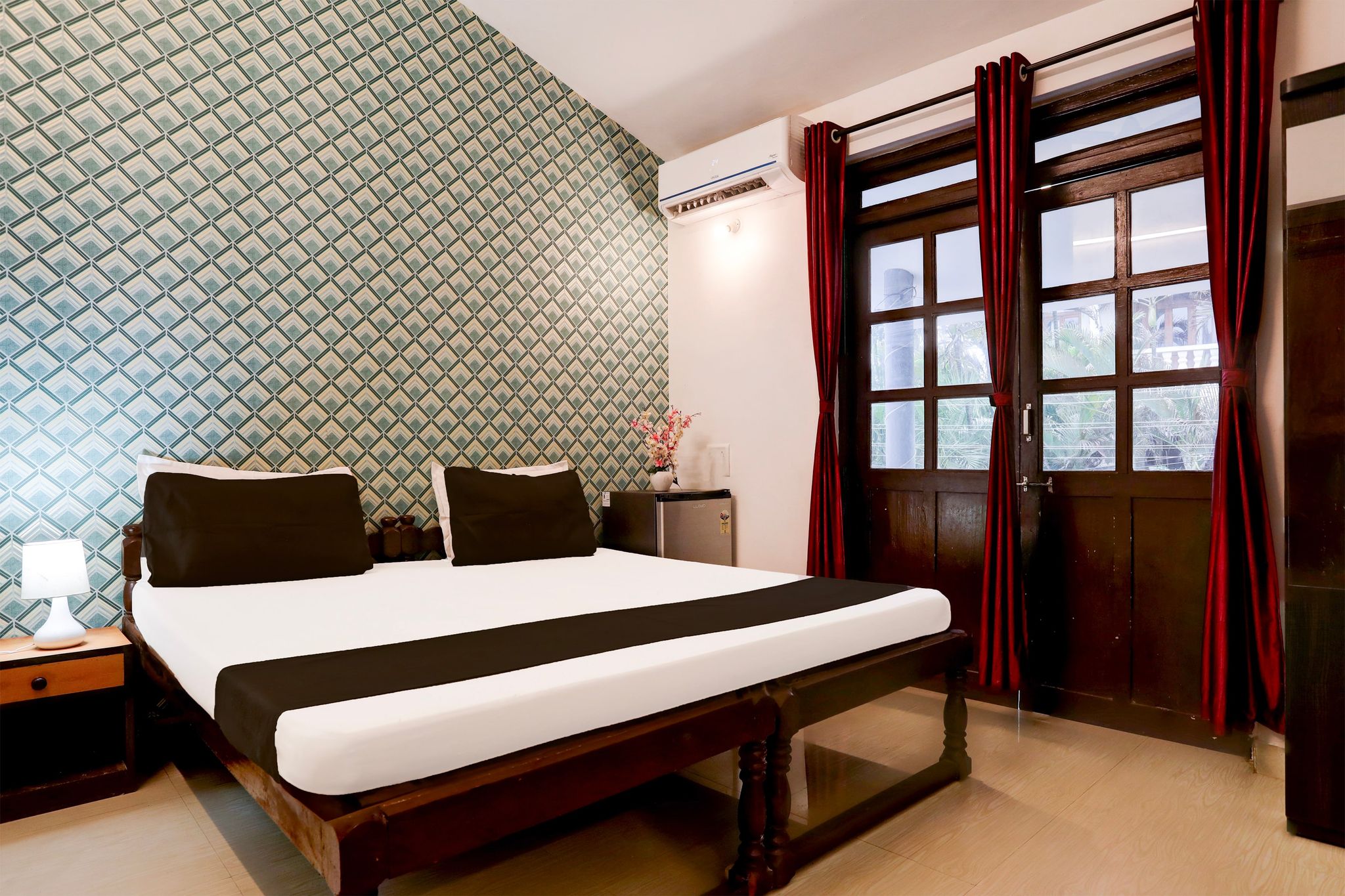 Hotel O Crystal Beach Classic 10