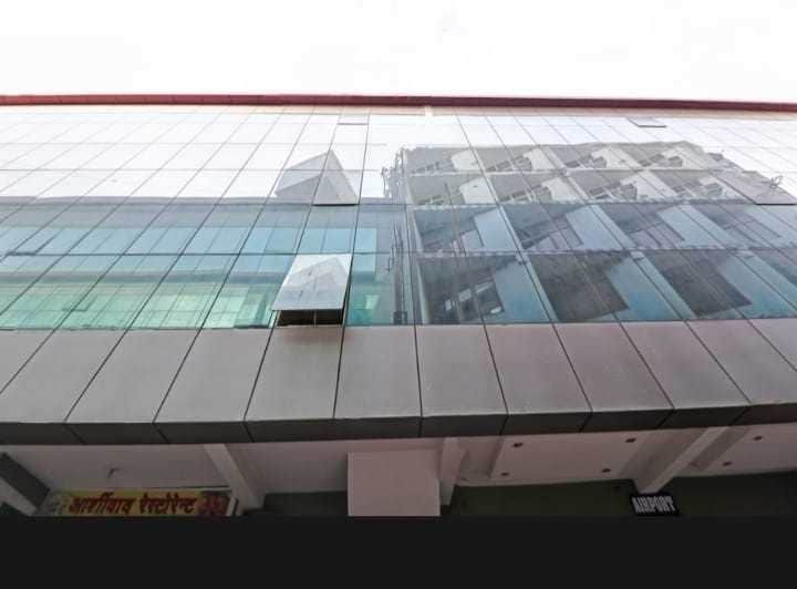 Main Image