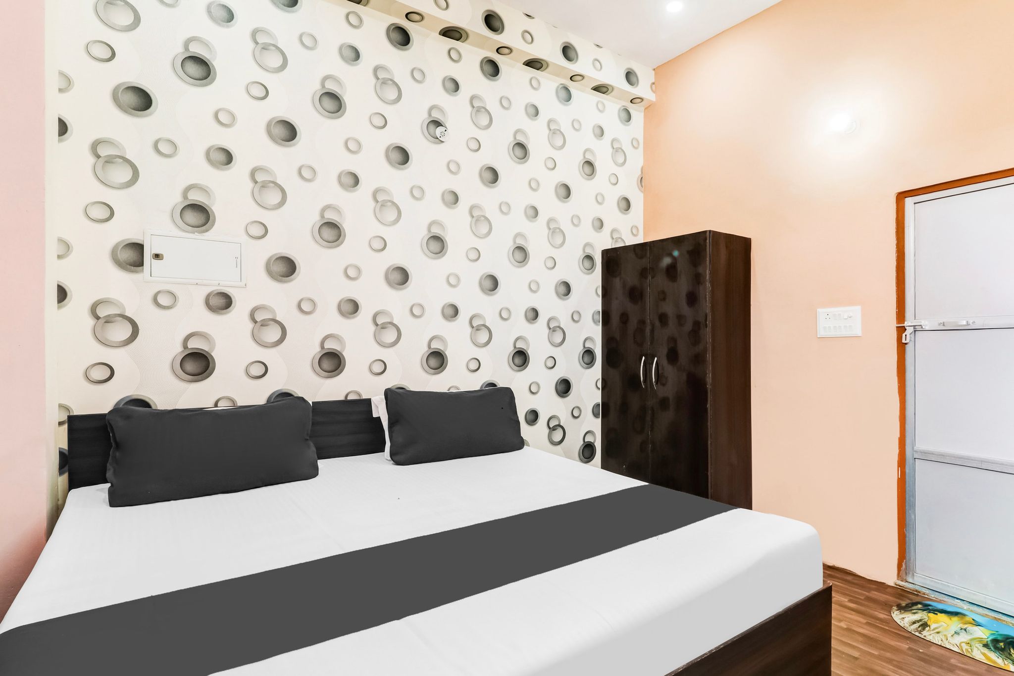 Super OYO Hotel O Kamal Guest House Classic 15