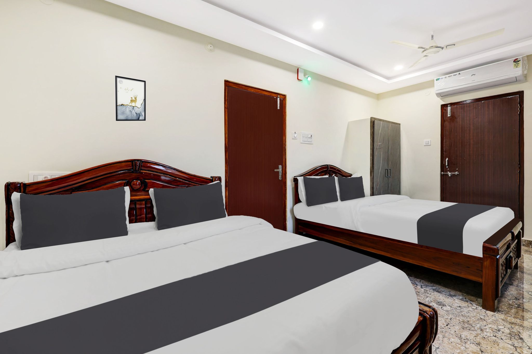 Super Hotel O Vizianagaram Near Railway Station Classic 5