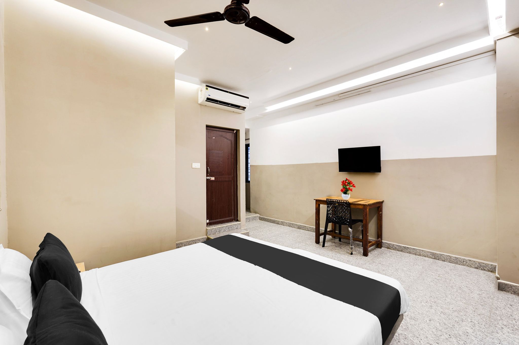 Hotel O White Town Formerly Seascape Residency Classic 3