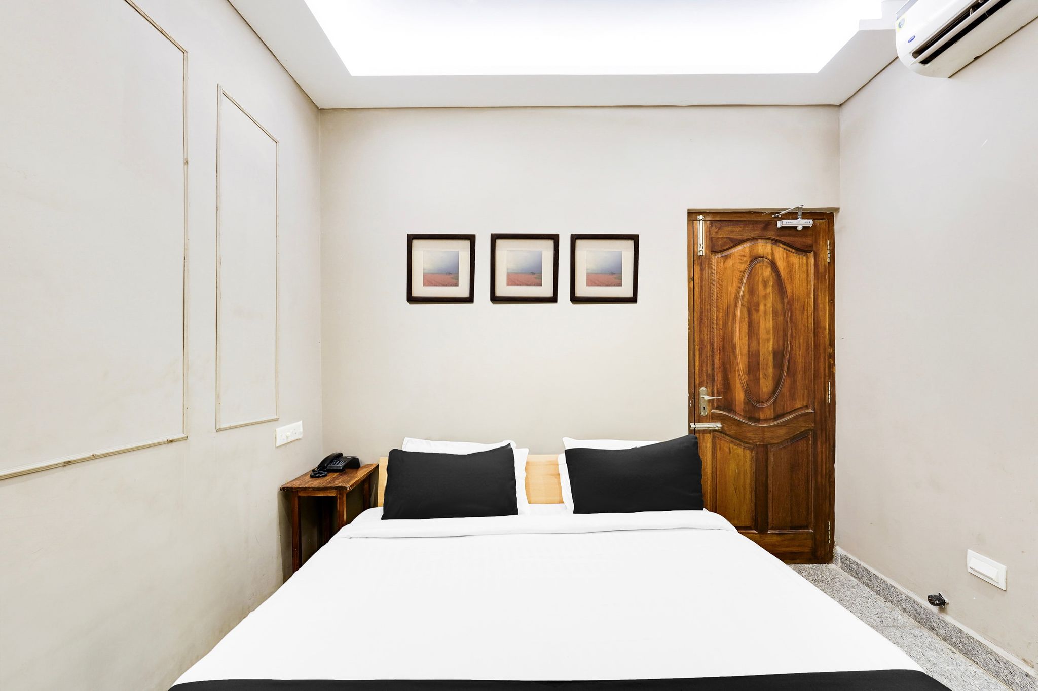 Hotel O White Town Formerly Seascape Residency Classic 4