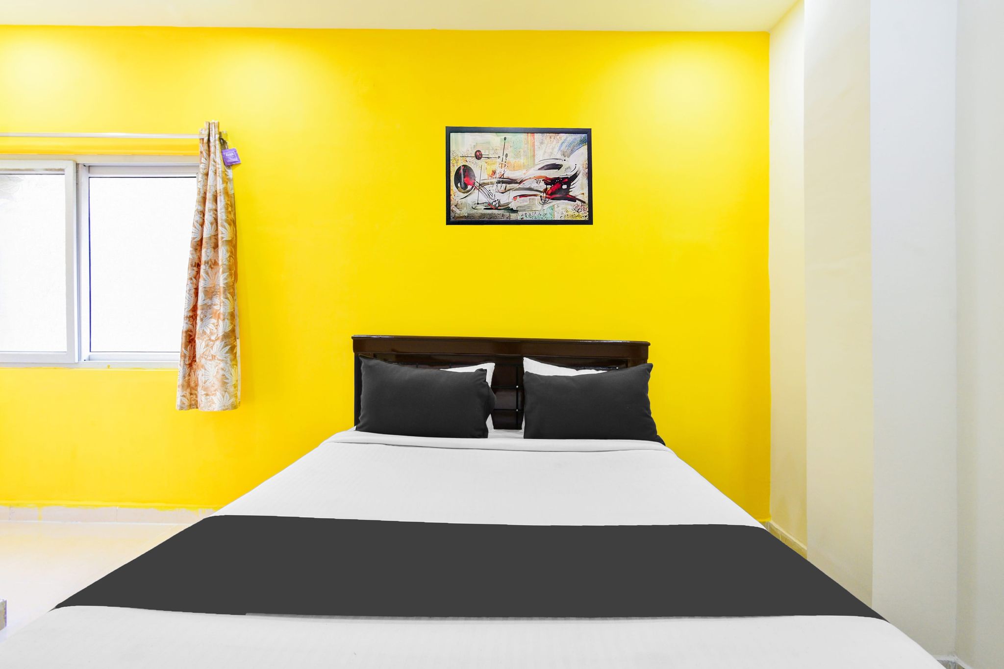 Hotel O Royal stay luxury  rooms Classic 9