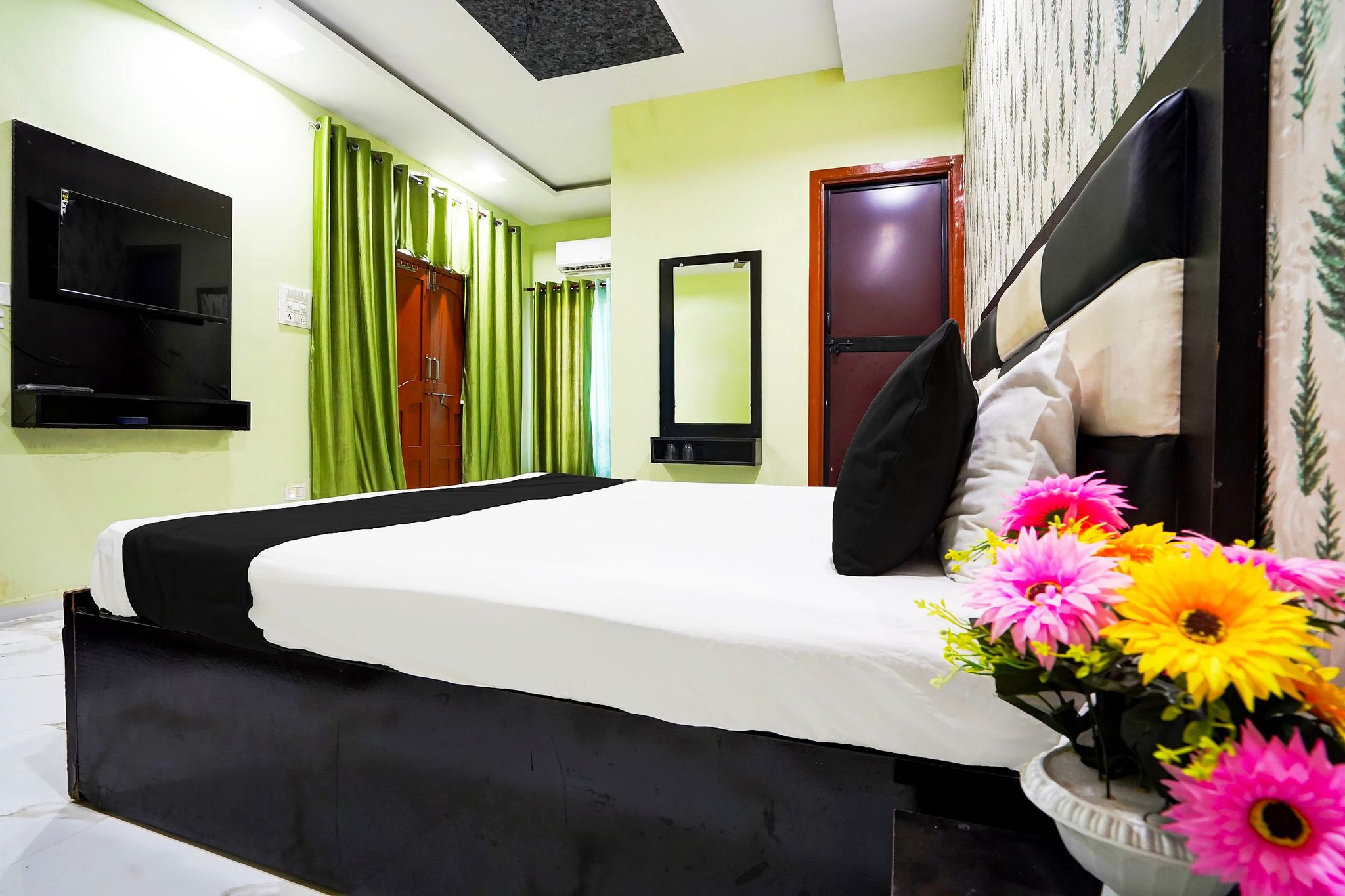 Hotel O by OYO Sun Classic 10